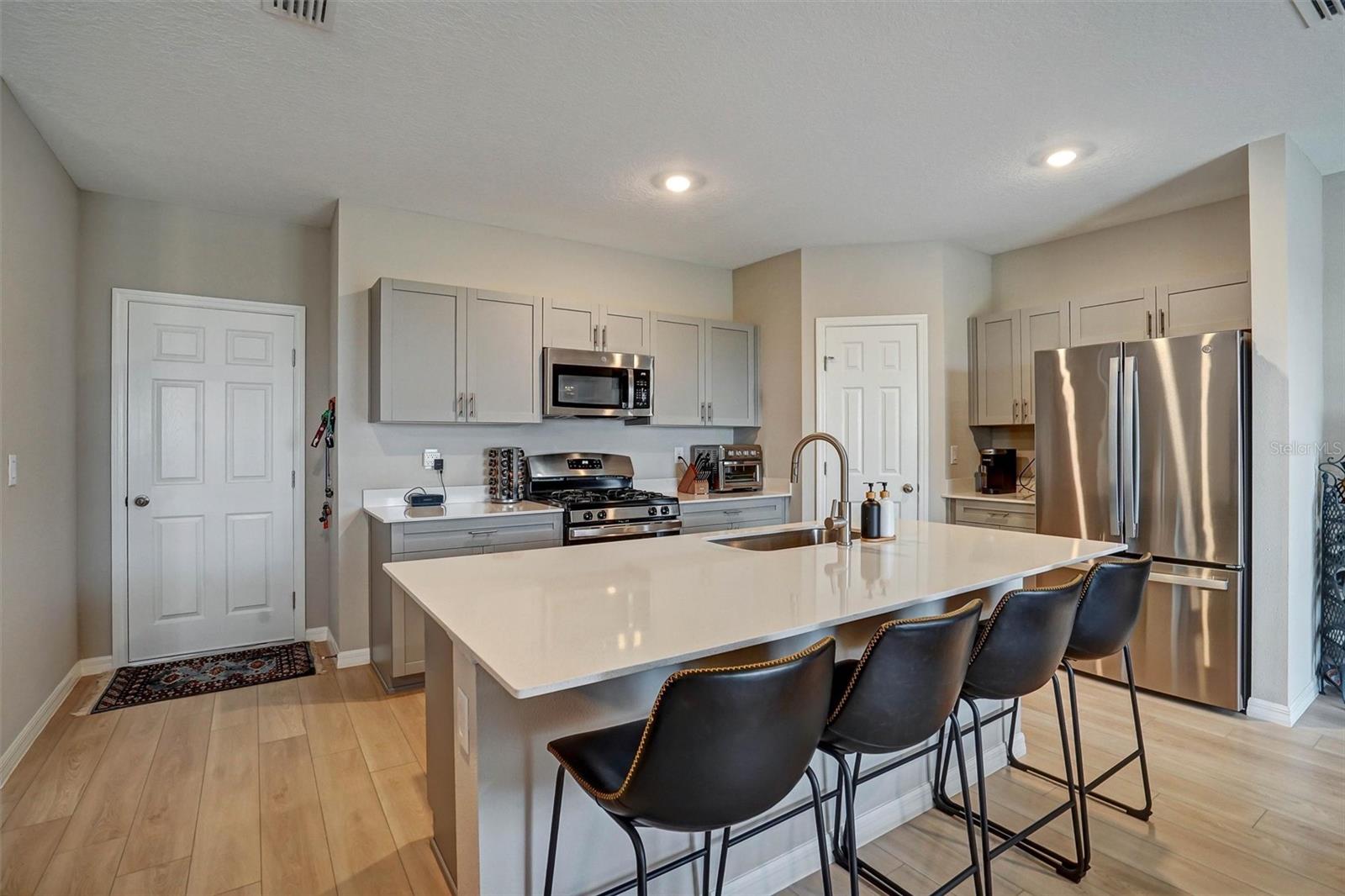 Image 12 of 37 For 14468 Meadow Bird Avenue