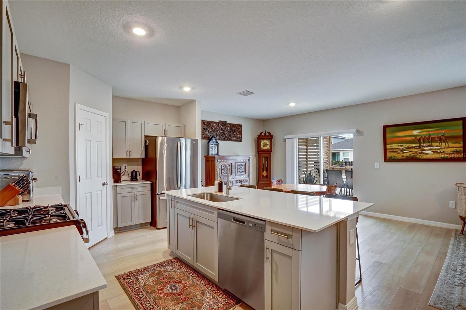 Image 16 of 37 For 14468 Meadow Bird Avenue