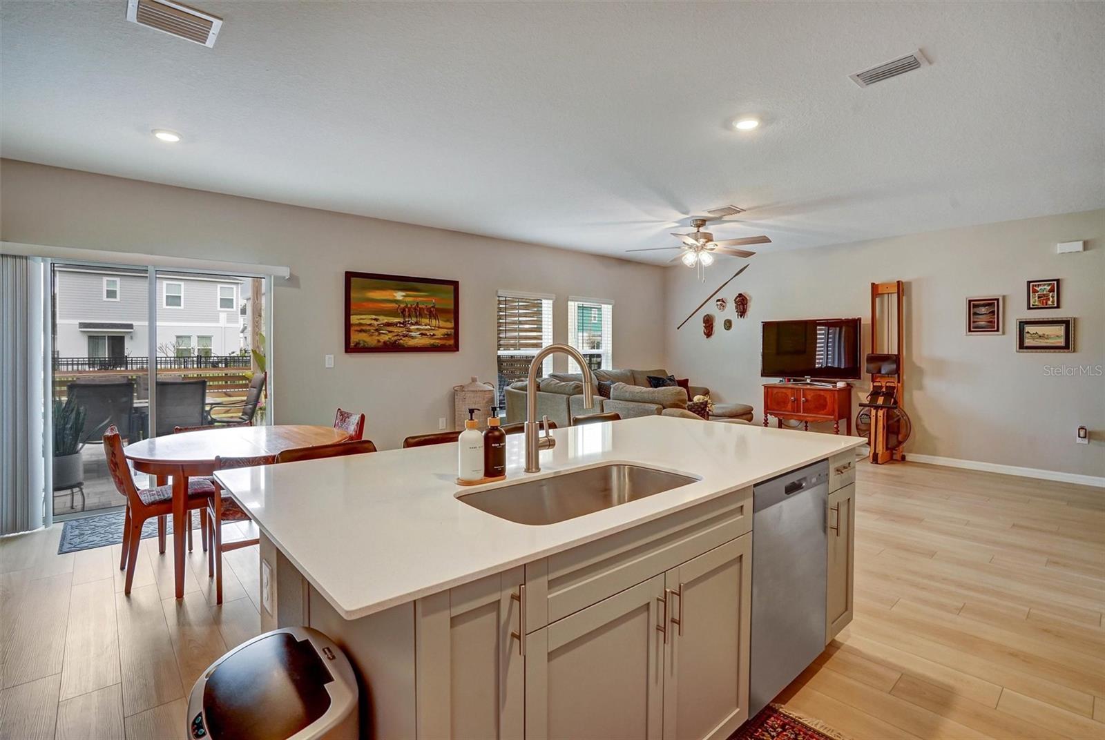 Image 19 of 37 For 14468 Meadow Bird Avenue