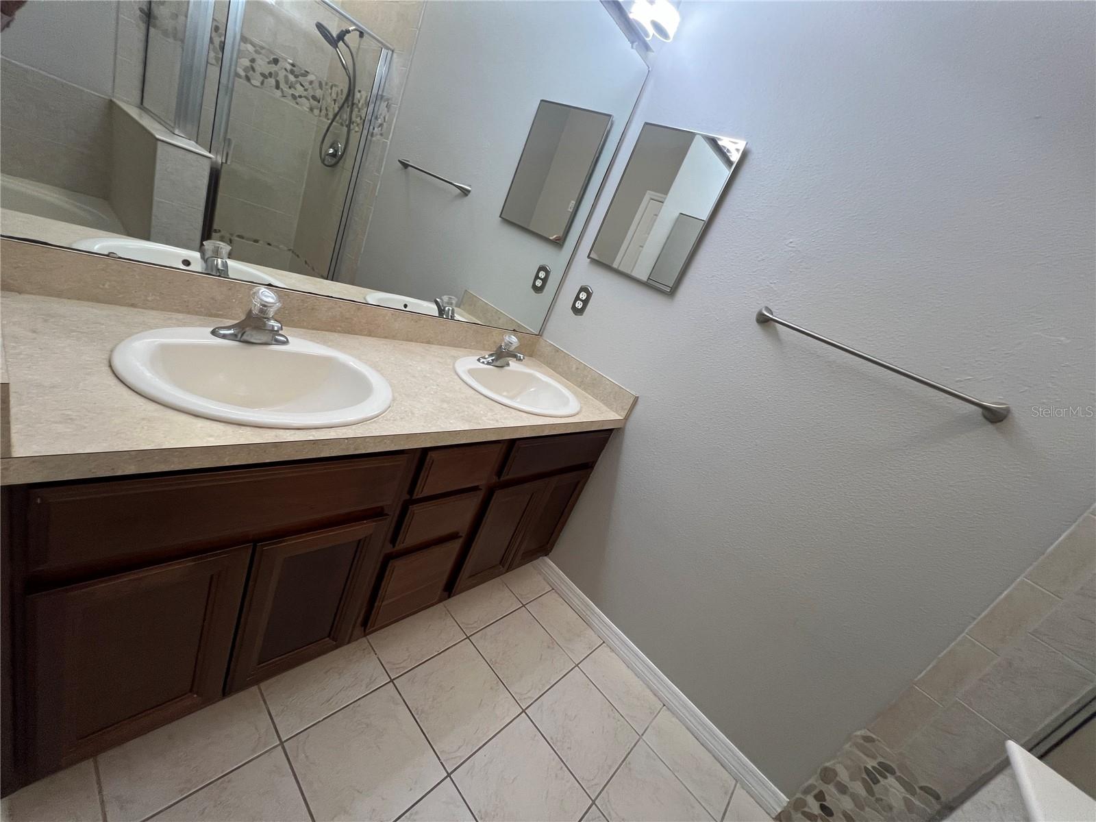 Image 31 of 35 For 6854 47th Way N