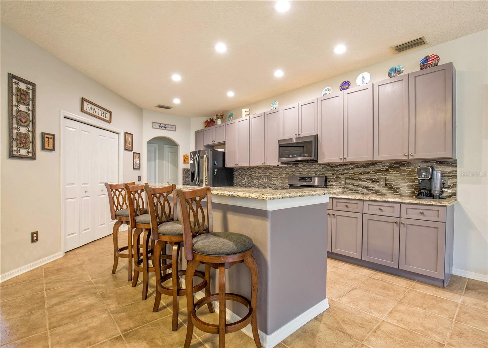 Image 2 of 32 For 1422 Tawnyberry Court