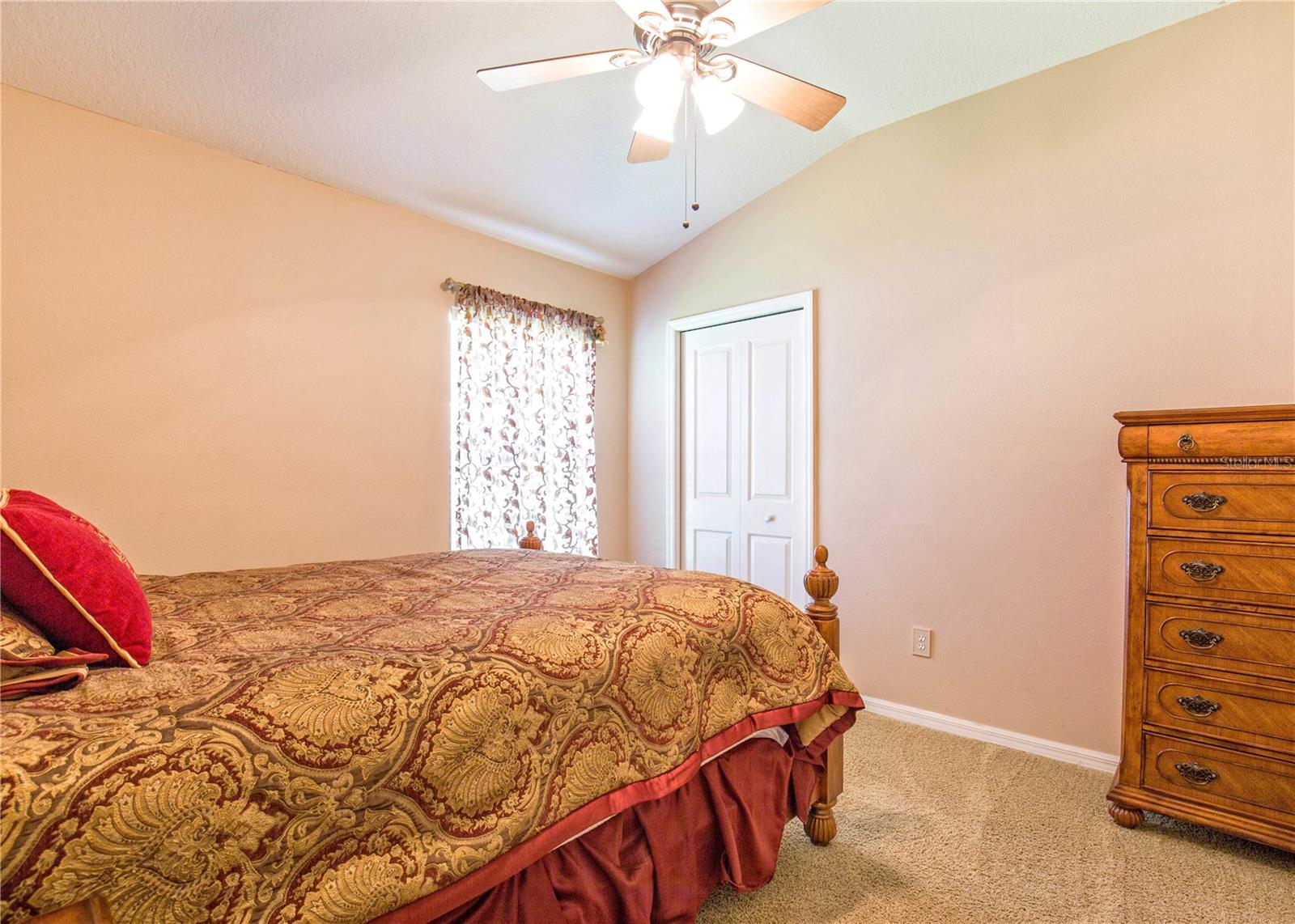 Image 24 of 32 For 1422 Tawnyberry Court