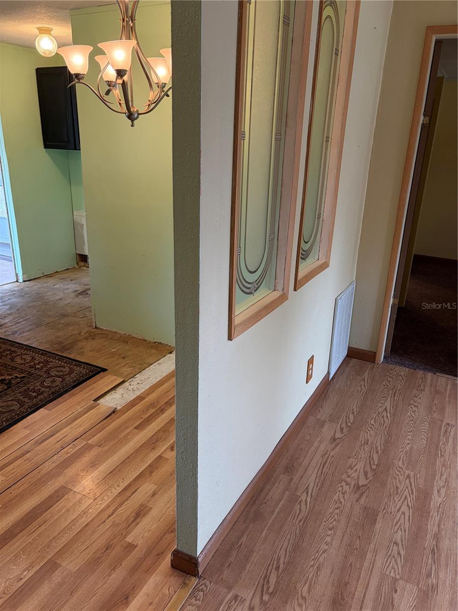 Image 15 of 38 For 5215 184 Th Terrace