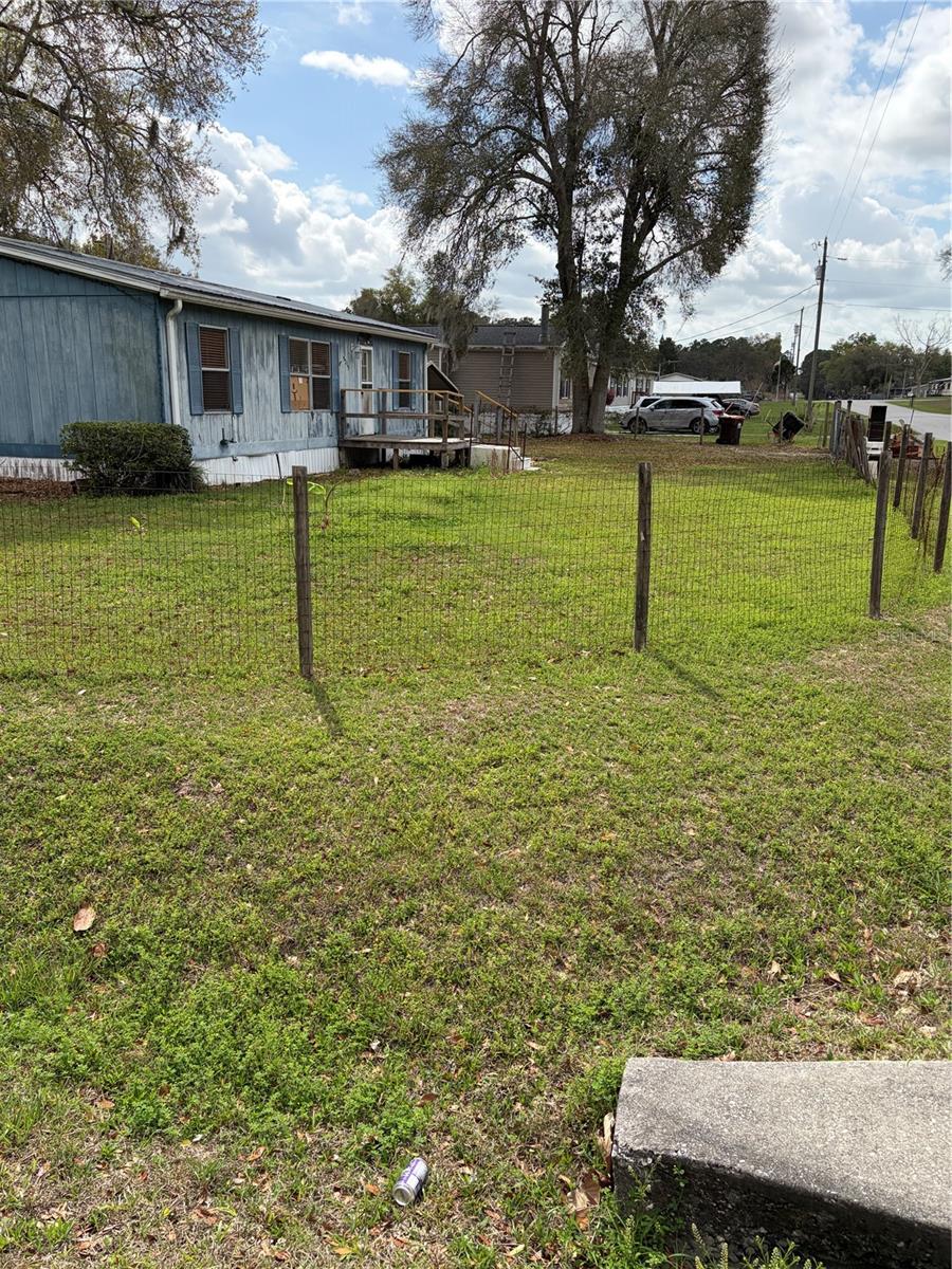 Image 3 of 38 For 5215 184 Th Terrace