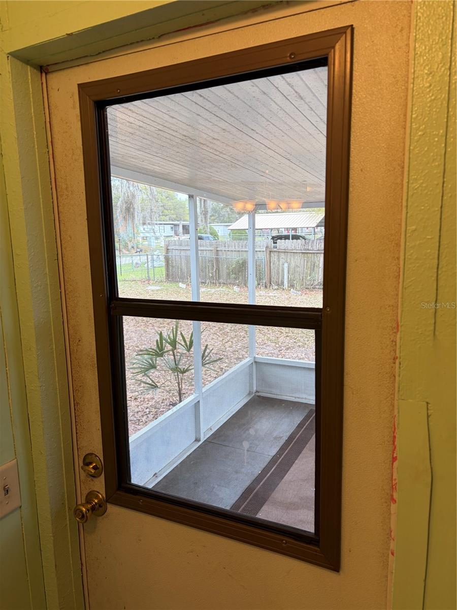 Image 34 of 38 For 5215 184 Th Terrace