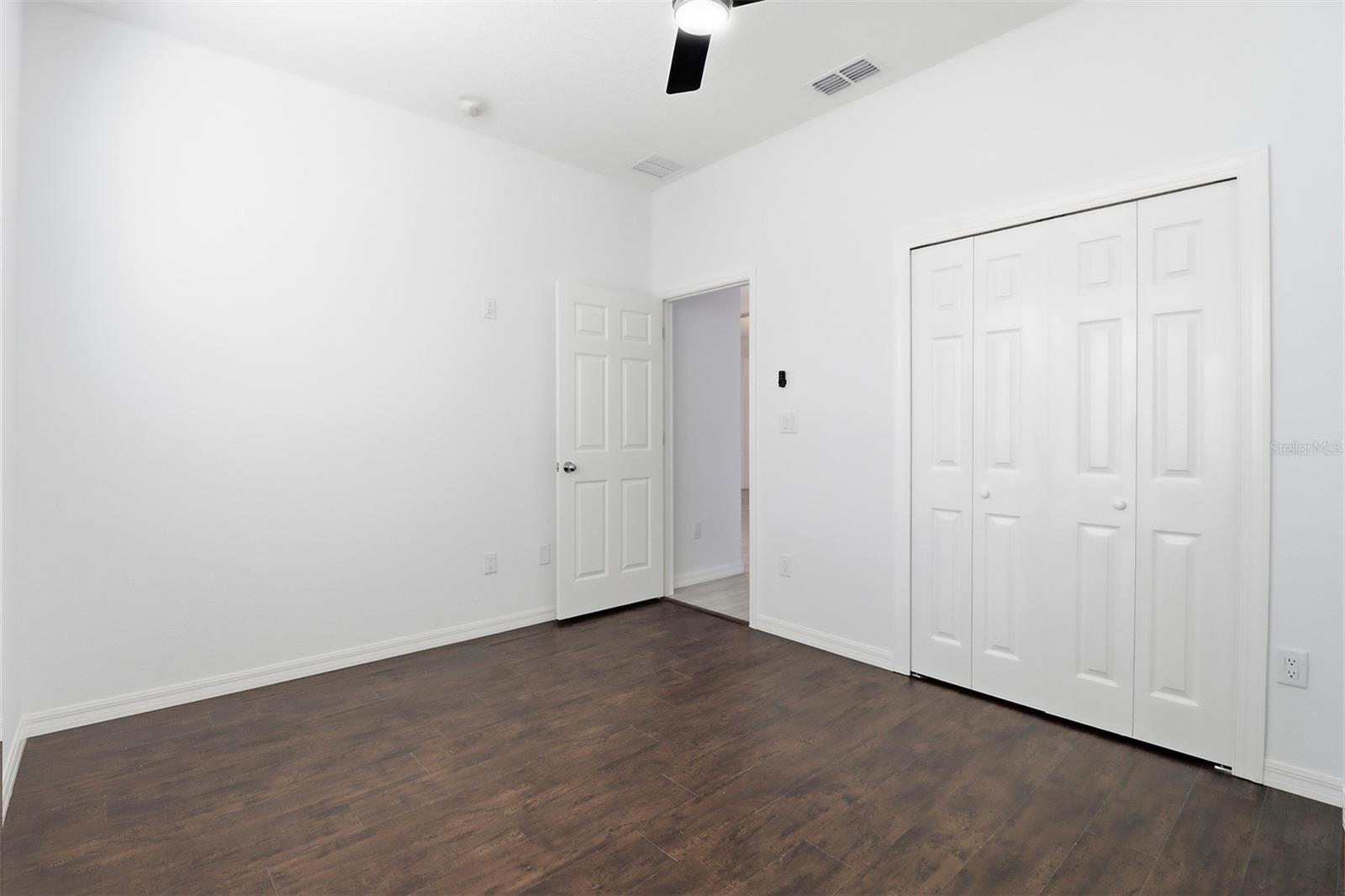 Image 21 of 45 For 822 Poplar Street