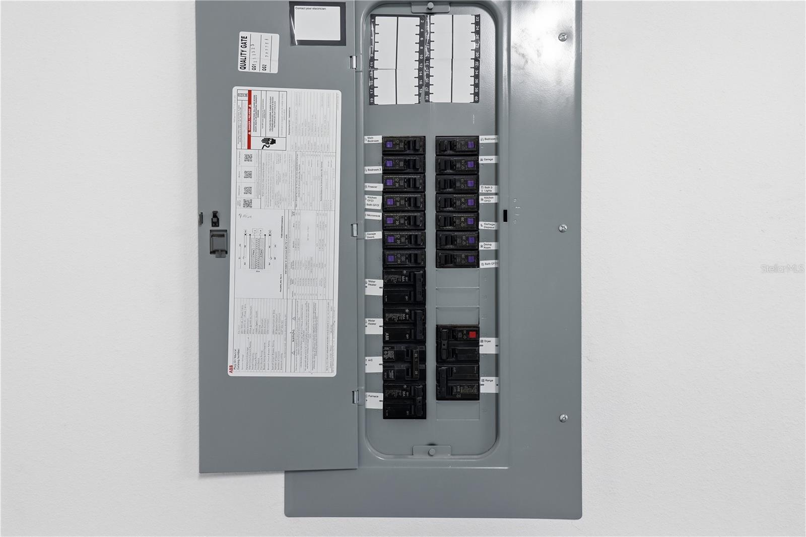 Image 40 of 45 For 822 Poplar Street