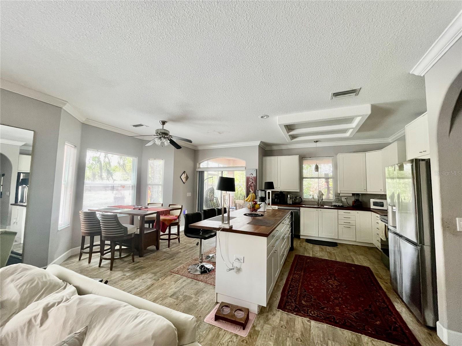 Image 7 of 14 For 21007 Los Cabos Court