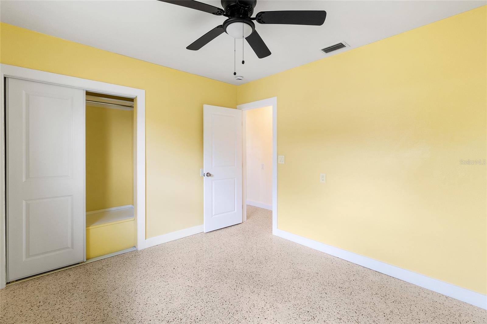 Image 20 of 45 For 3783 Floramar Terrace