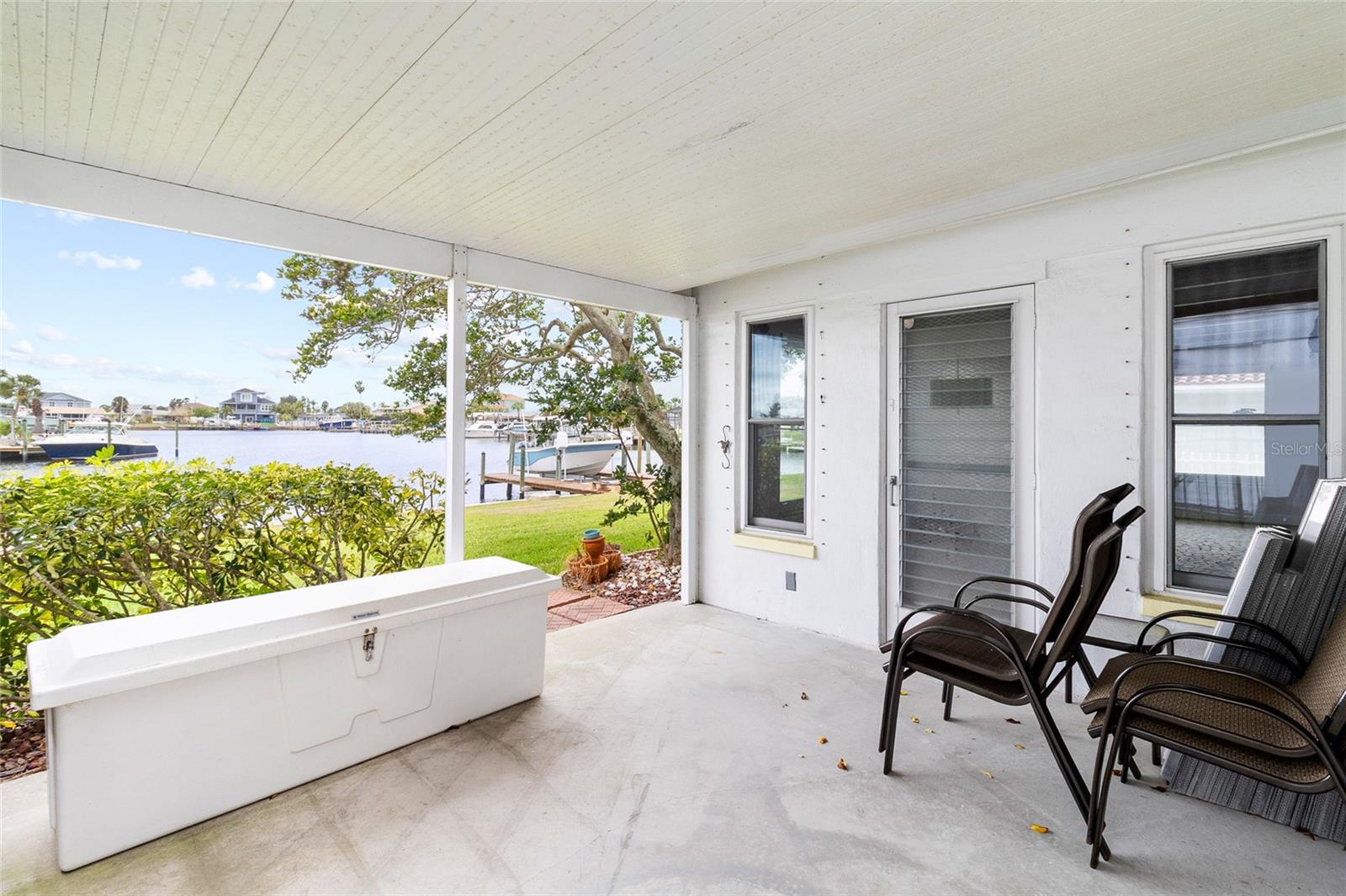 Image 33 of 45 For 3783 Floramar Terrace