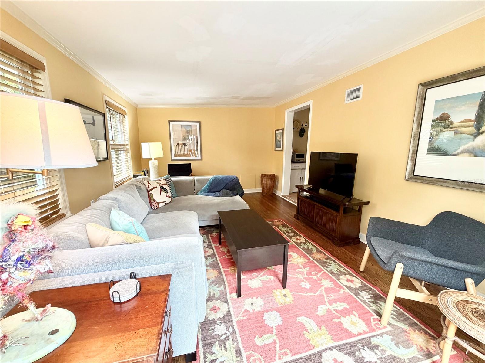 Image 12 of 45 For 4908 27th Avenue S