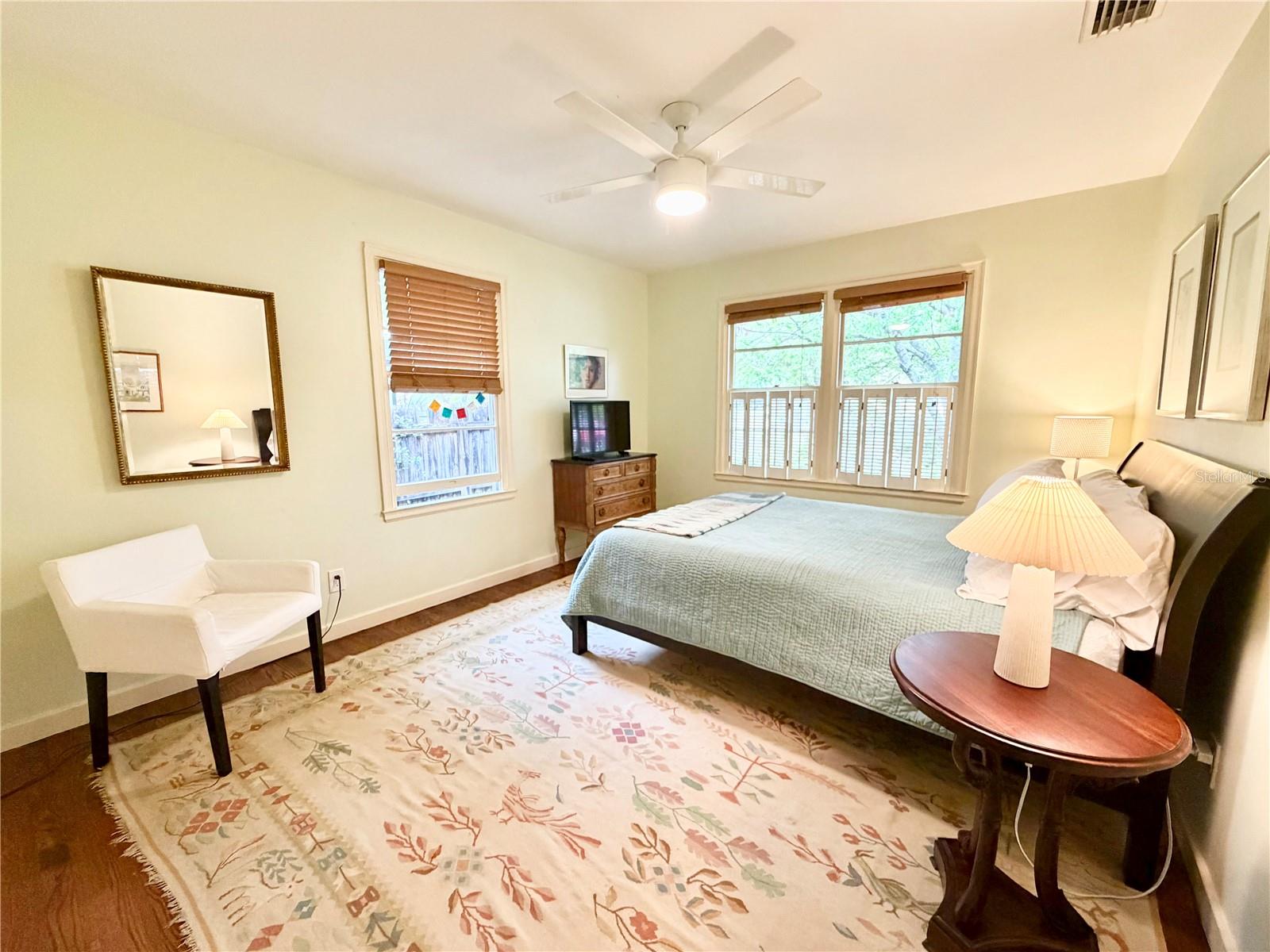 Image 22 of 45 For 4908 27th Avenue S