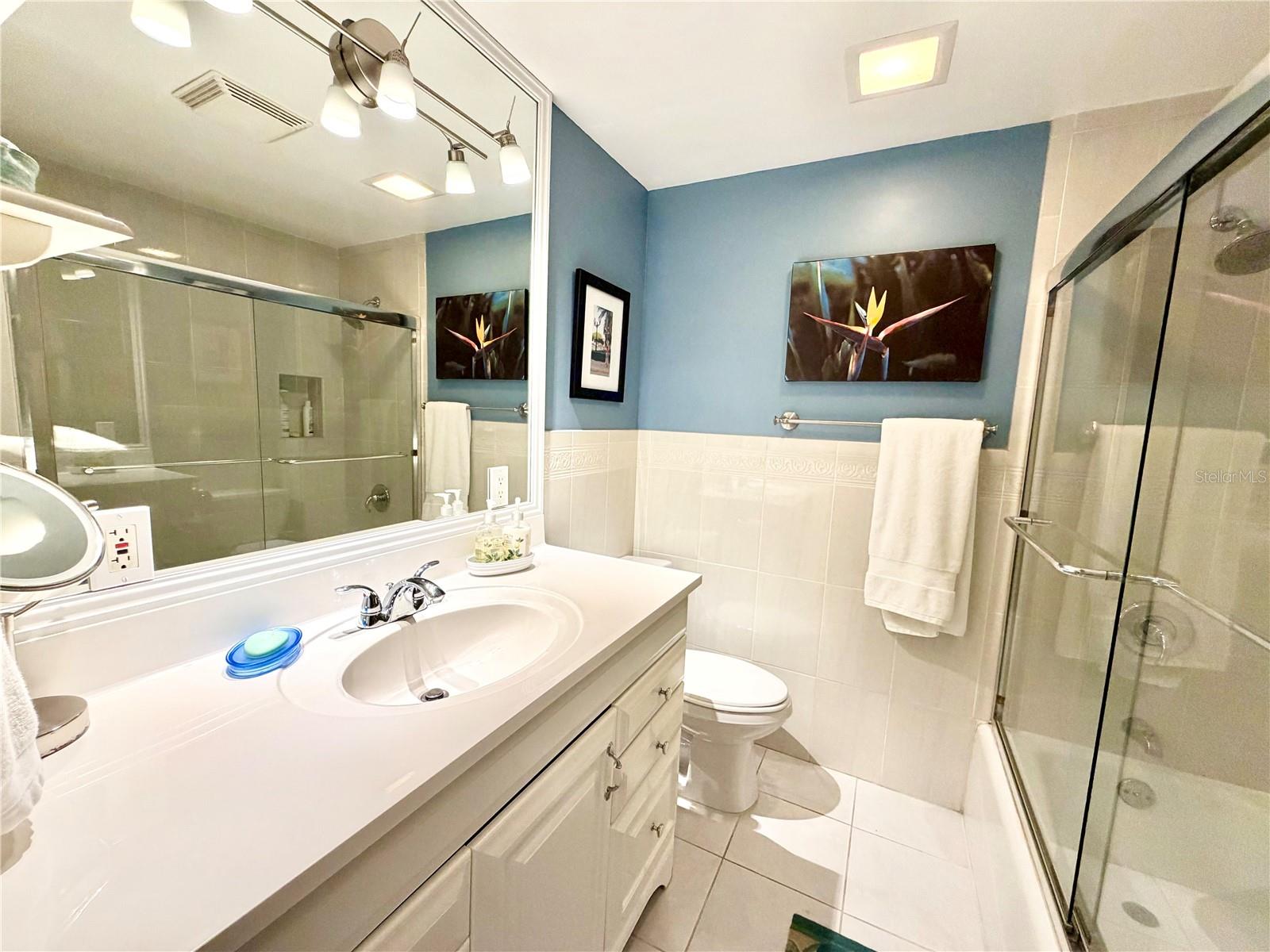 Image 25 of 45 For 4908 27th Avenue S