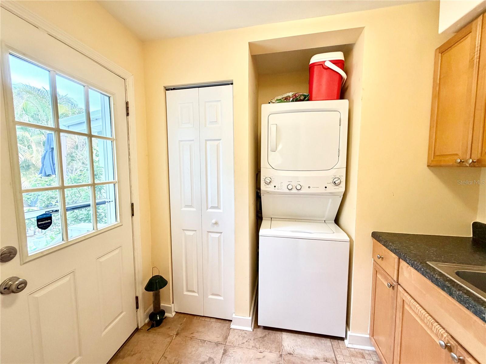 Image 28 of 45 For 4908 27th Avenue S