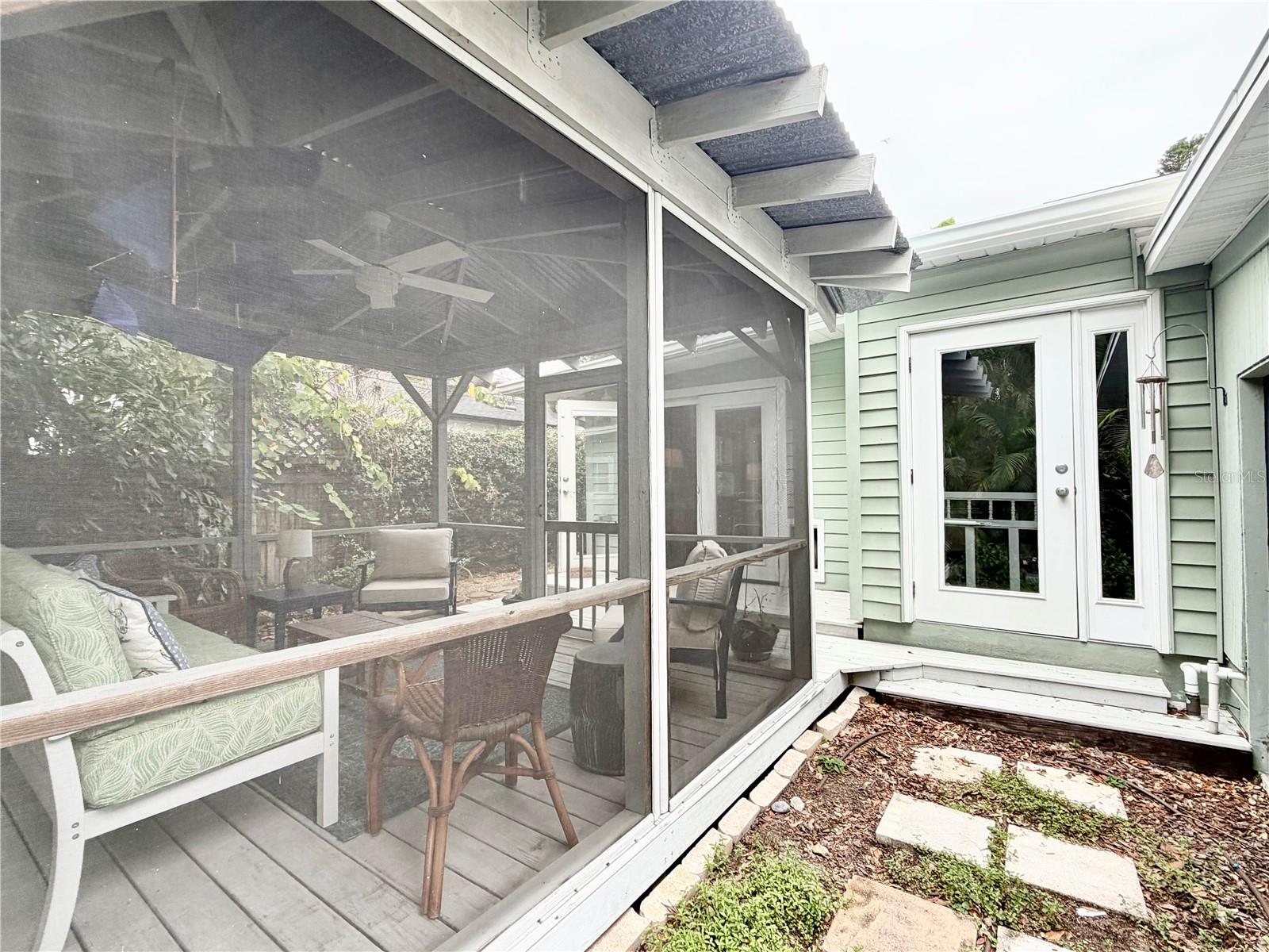 Image 37 of 45 For 4908 27th Avenue S