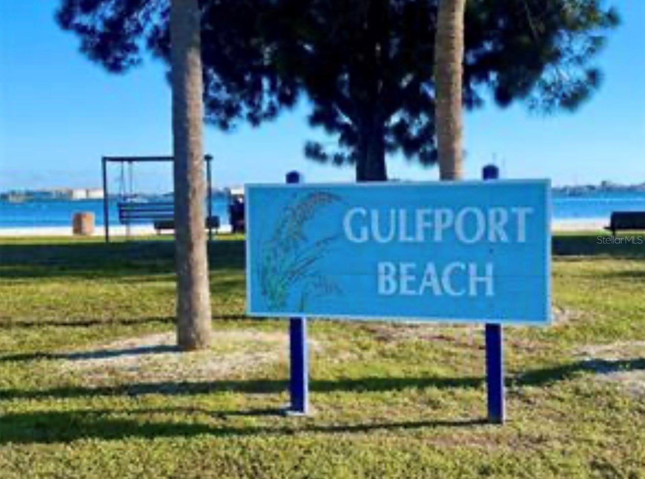 Image 40 of 45 For 4908 27th Avenue S