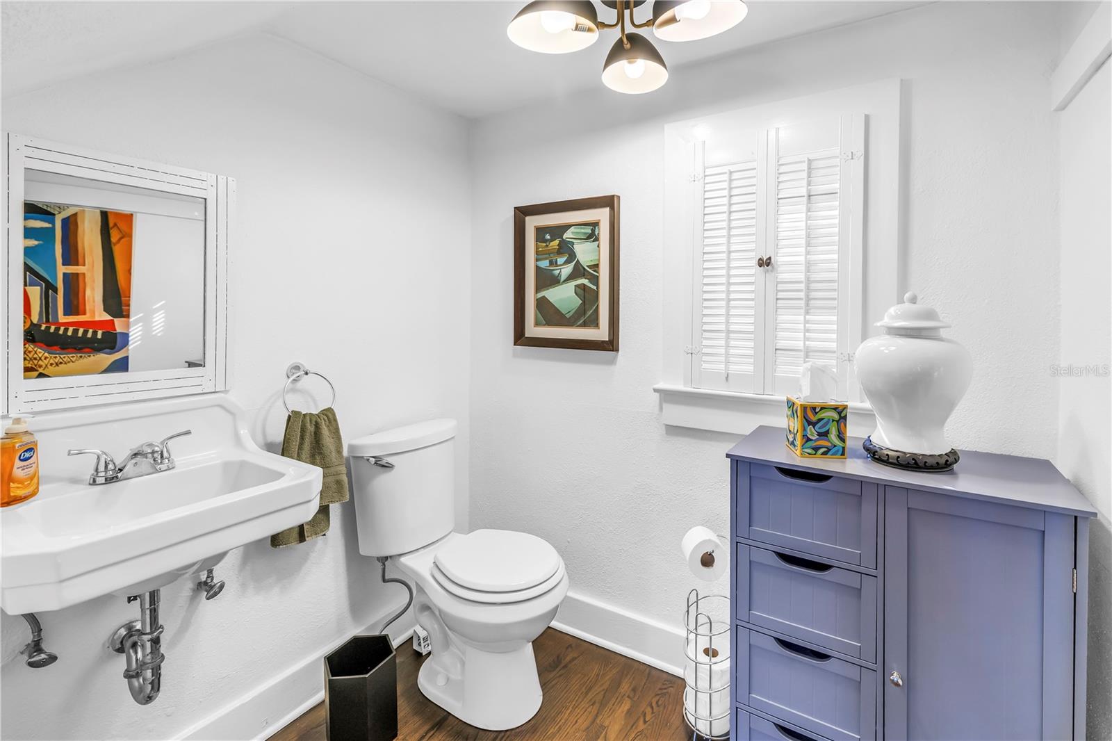 Image 11 of 33 For 2320 5th Street N