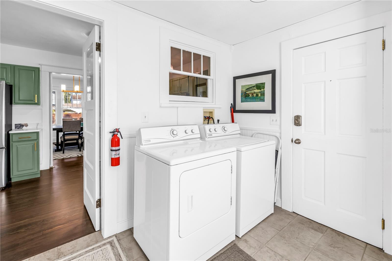 Image 15 of 33 For 2320 5th Street N