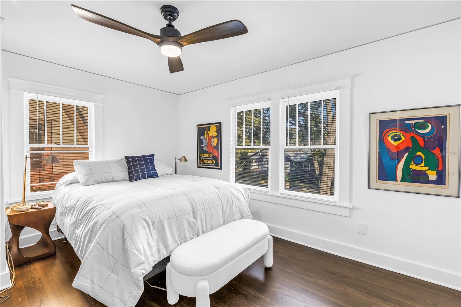 Image 17 of 33 For 2320 5th Street N