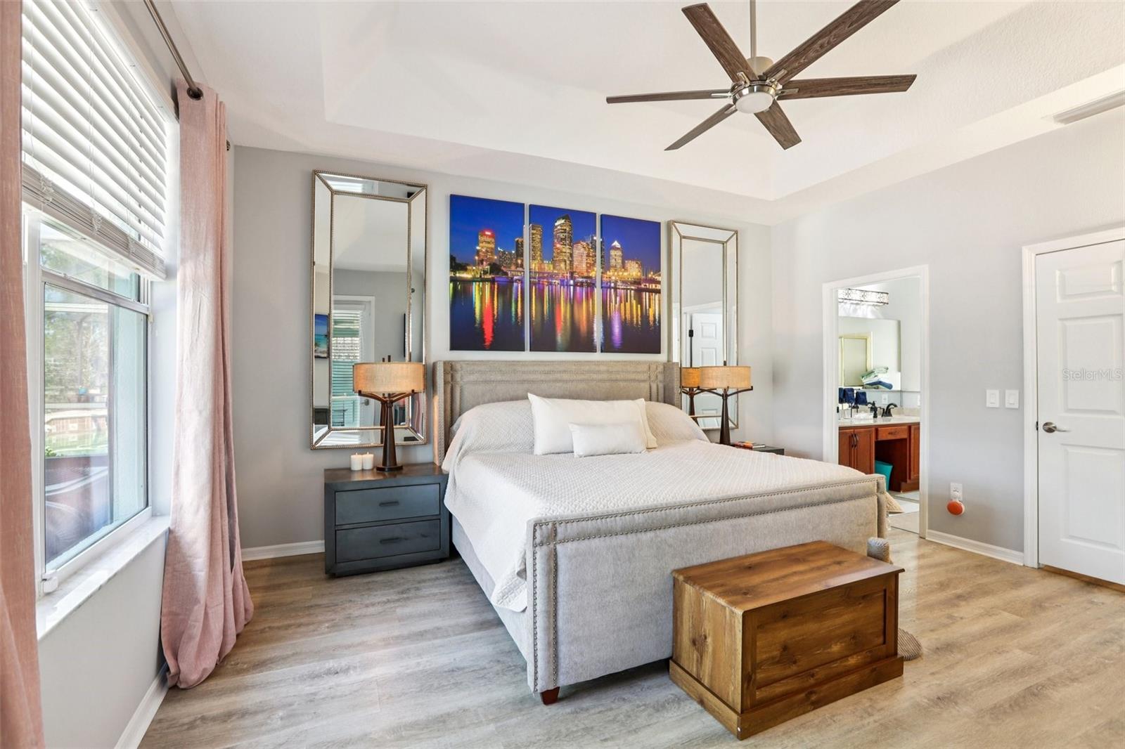 Listing photo id 25 for 18028 Malakai Isle Drive