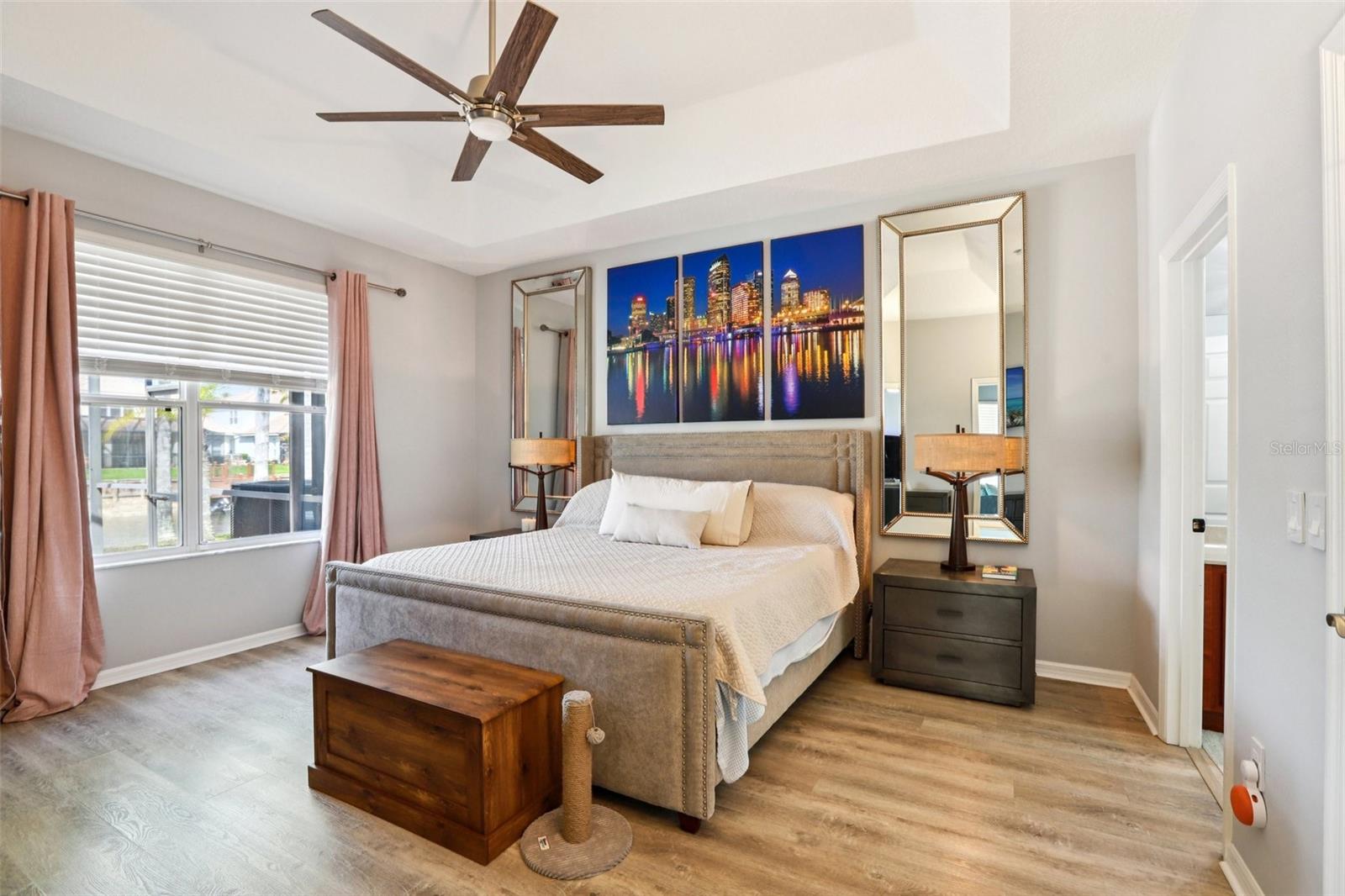 Listing photo id 26 for 18028 Malakai Isle Drive