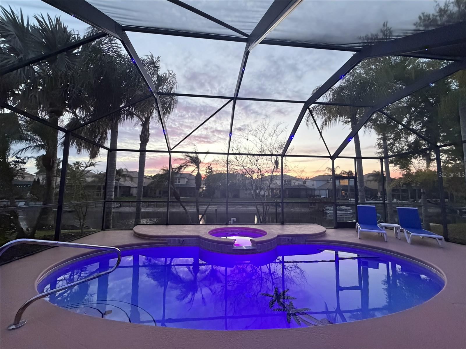 Listing photo id 1 for 18028 Malakai Isle Drive