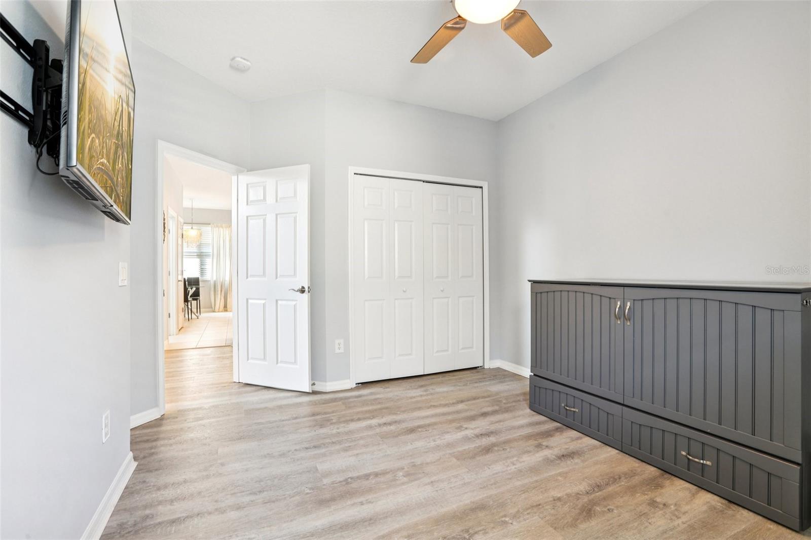 Listing photo id 33 for 18028 Malakai Isle Drive