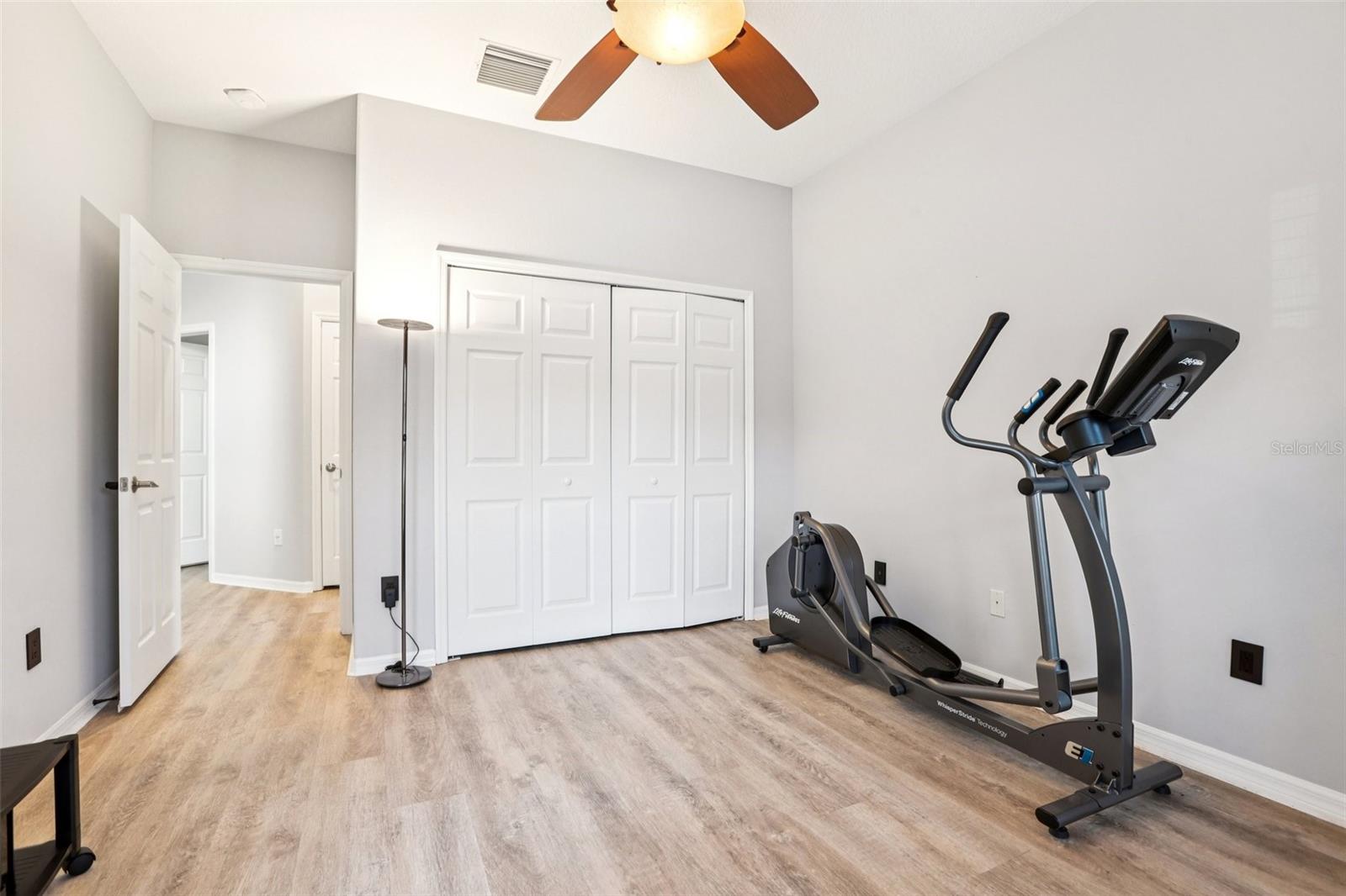 Listing photo id 34 for 18028 Malakai Isle Drive