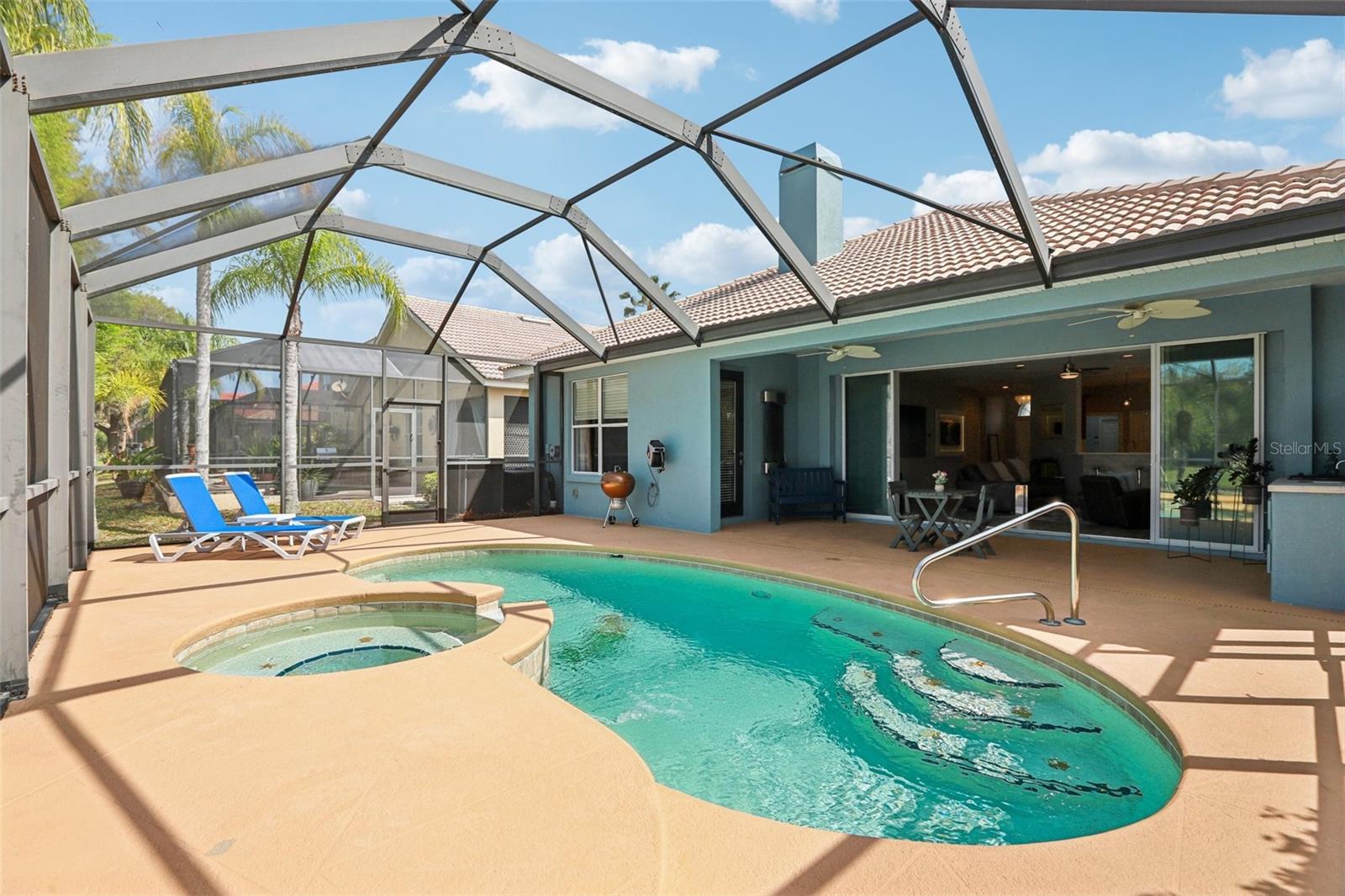 Listing photo id 46 for 18028 Malakai Isle Drive