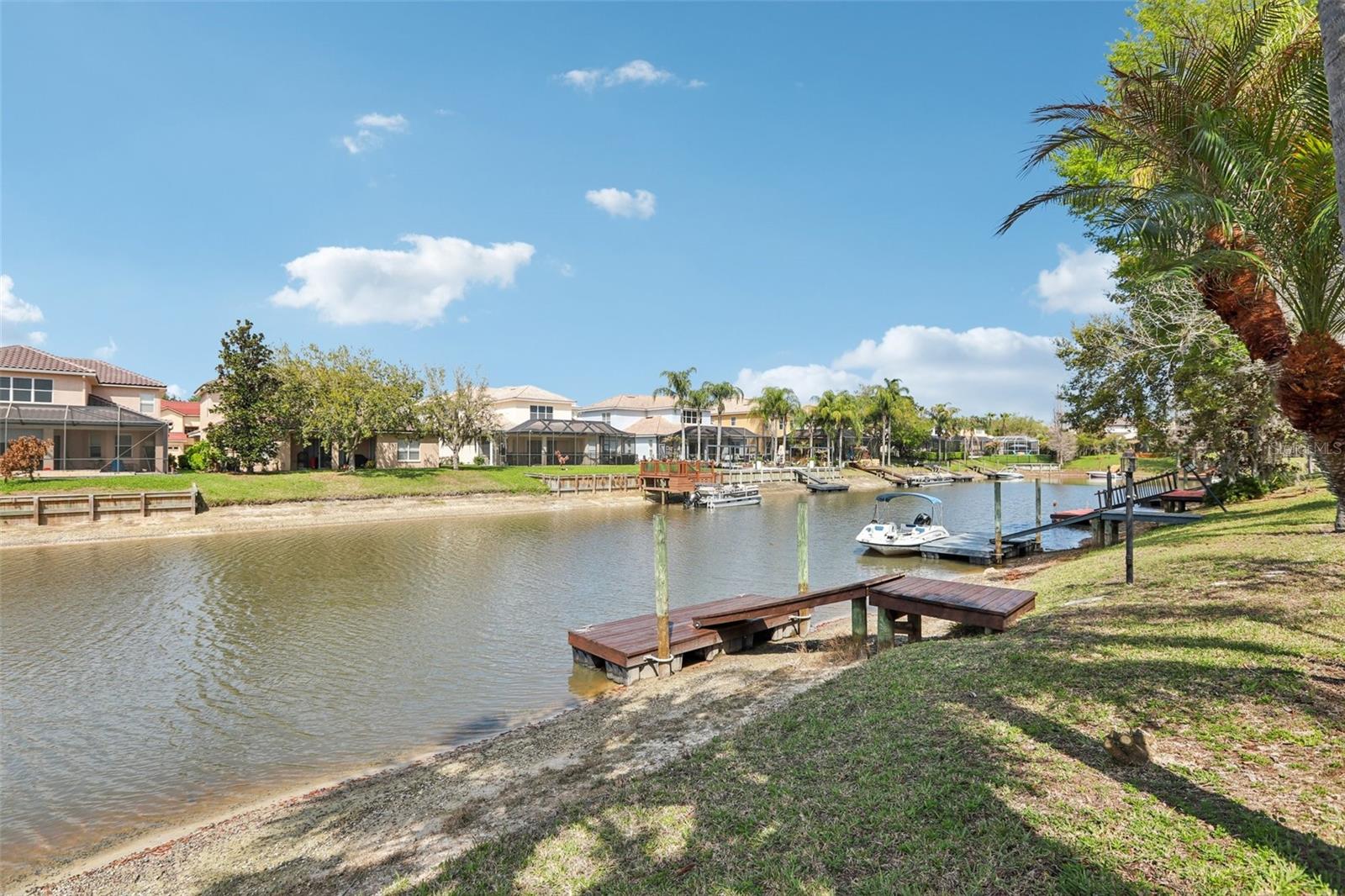Listing photo id 49 for 18028 Malakai Isle Drive