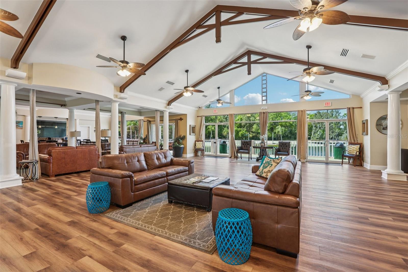 Listing photo id 67 for 18028 Malakai Isle Drive