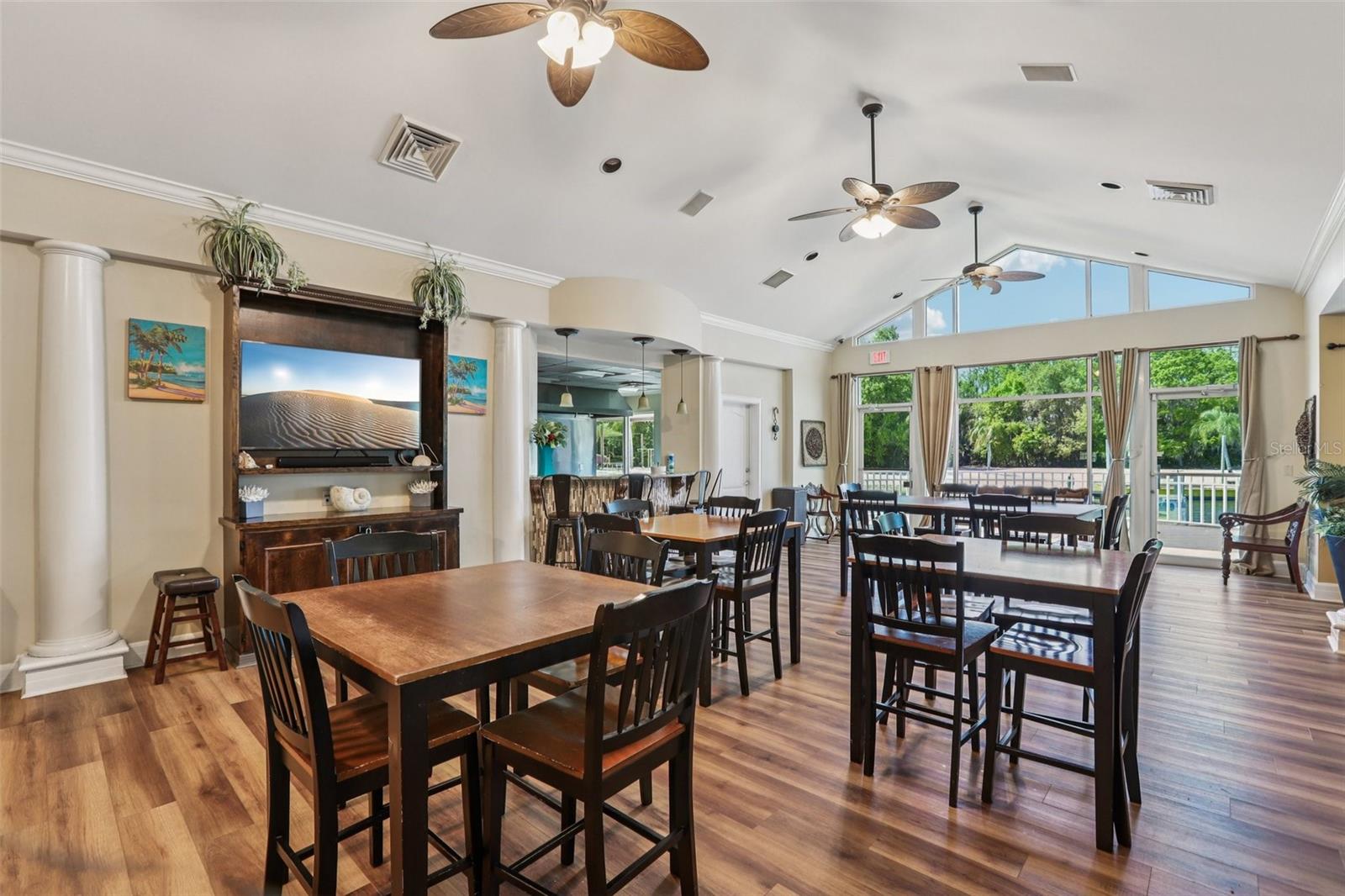 Listing photo id 68 for 18028 Malakai Isle Drive