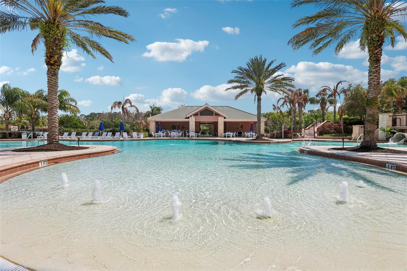 Listing photo id 75 for 18028 Malakai Isle Drive