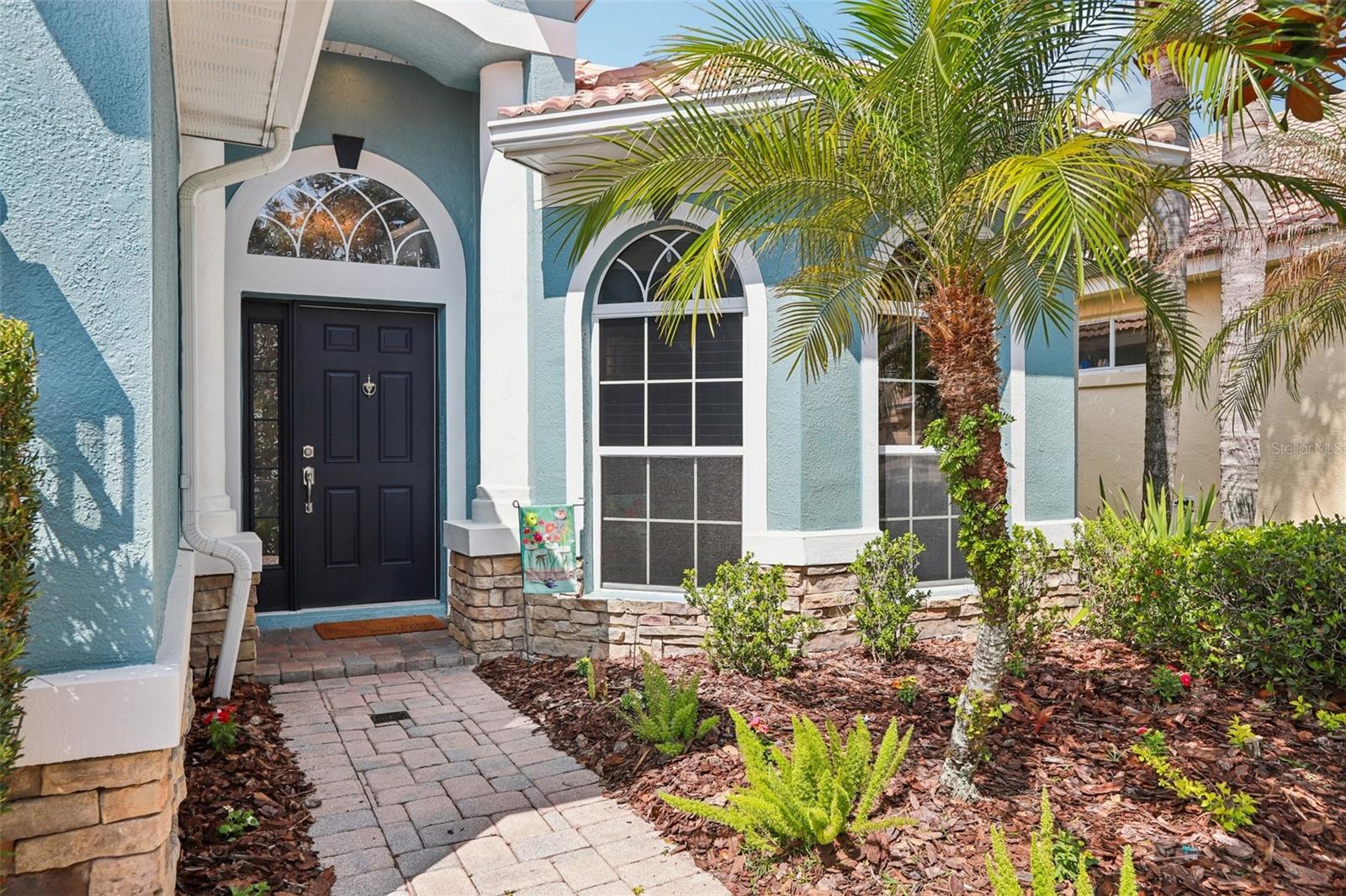 Listing photo id 7 for 18028 Malakai Isle Drive