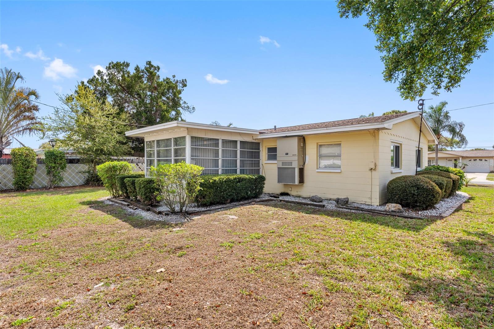 Image 22 of 35 For 10911 Freedom Boulevard