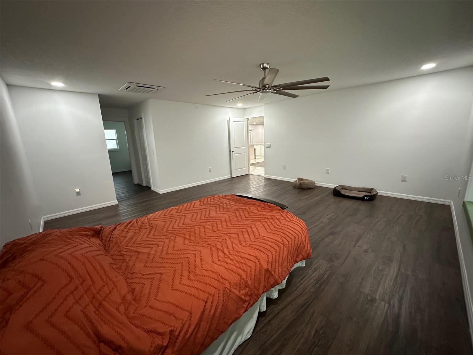 Image 17 of 69 For 20403 Gamble Drive