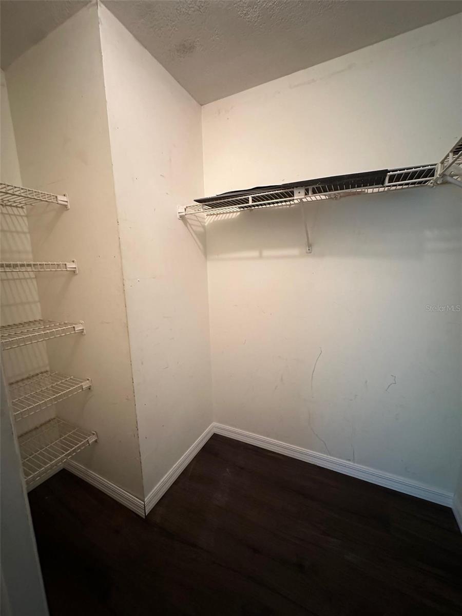 Image 22 of 69 For 20403 Gamble Drive