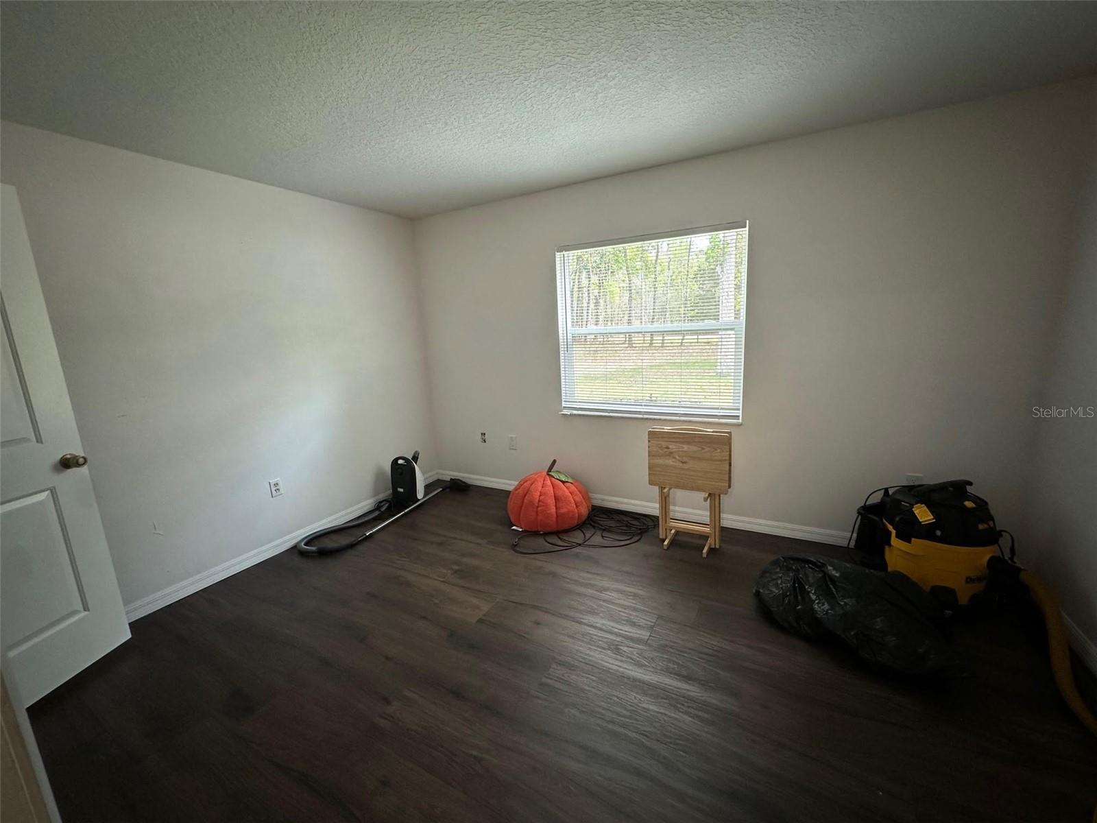 Image 23 of 69 For 20403 Gamble Drive