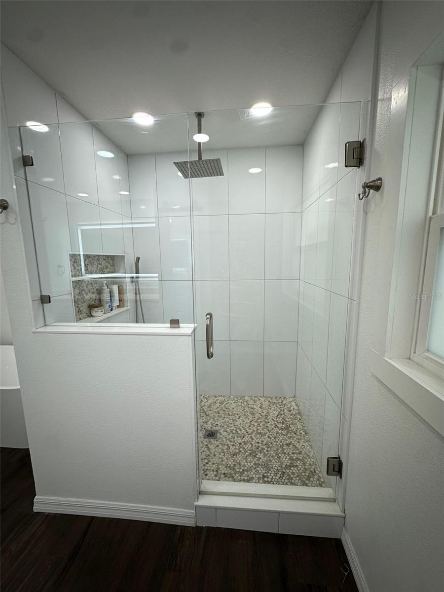 Image 9 of 69 For 20403 Gamble Drive