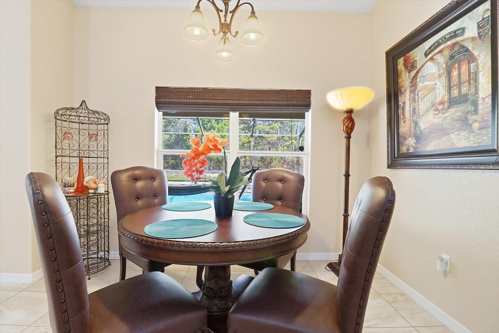 Image 20 of 39 For 11 Heuchera Court E