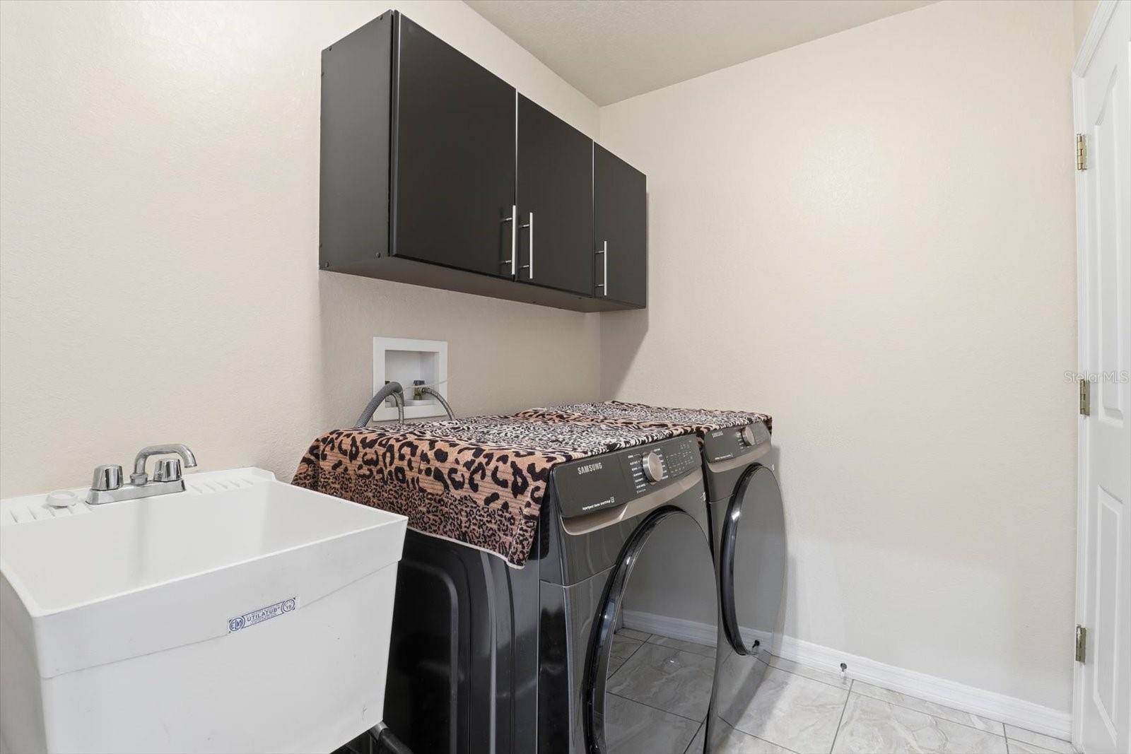 Image 32 of 39 For 11 Heuchera Court E