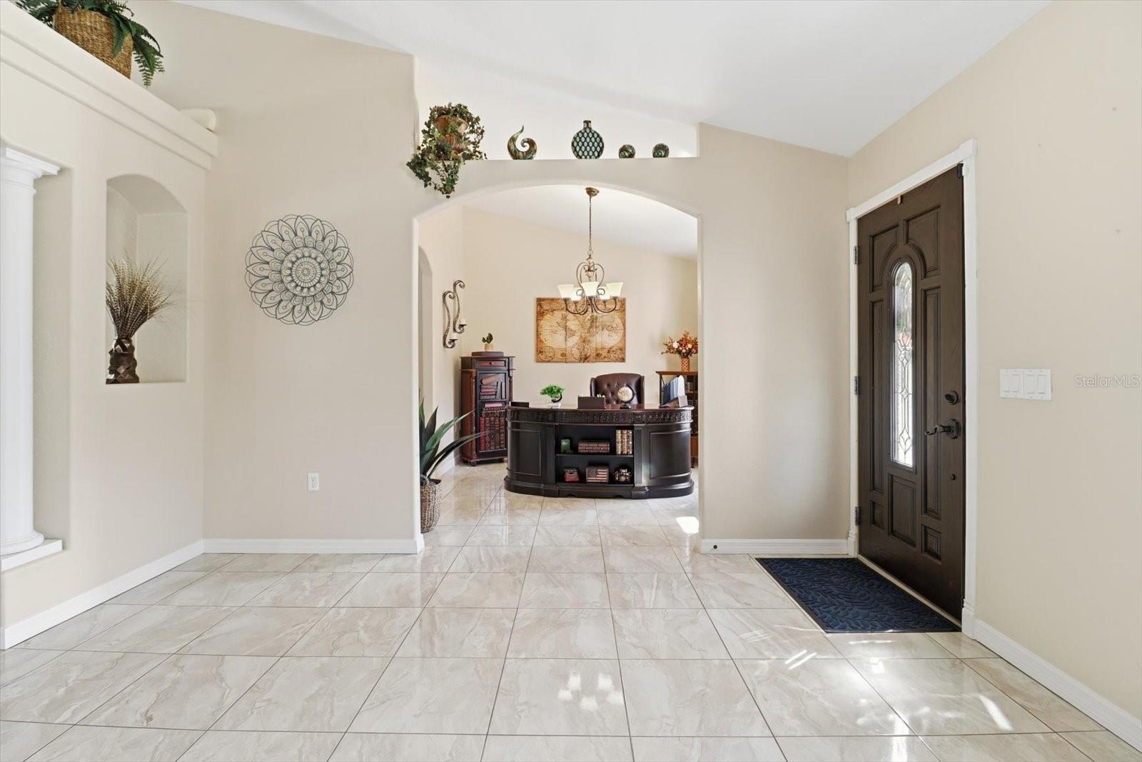 Image 8 of 39 For 11 Heuchera Court E