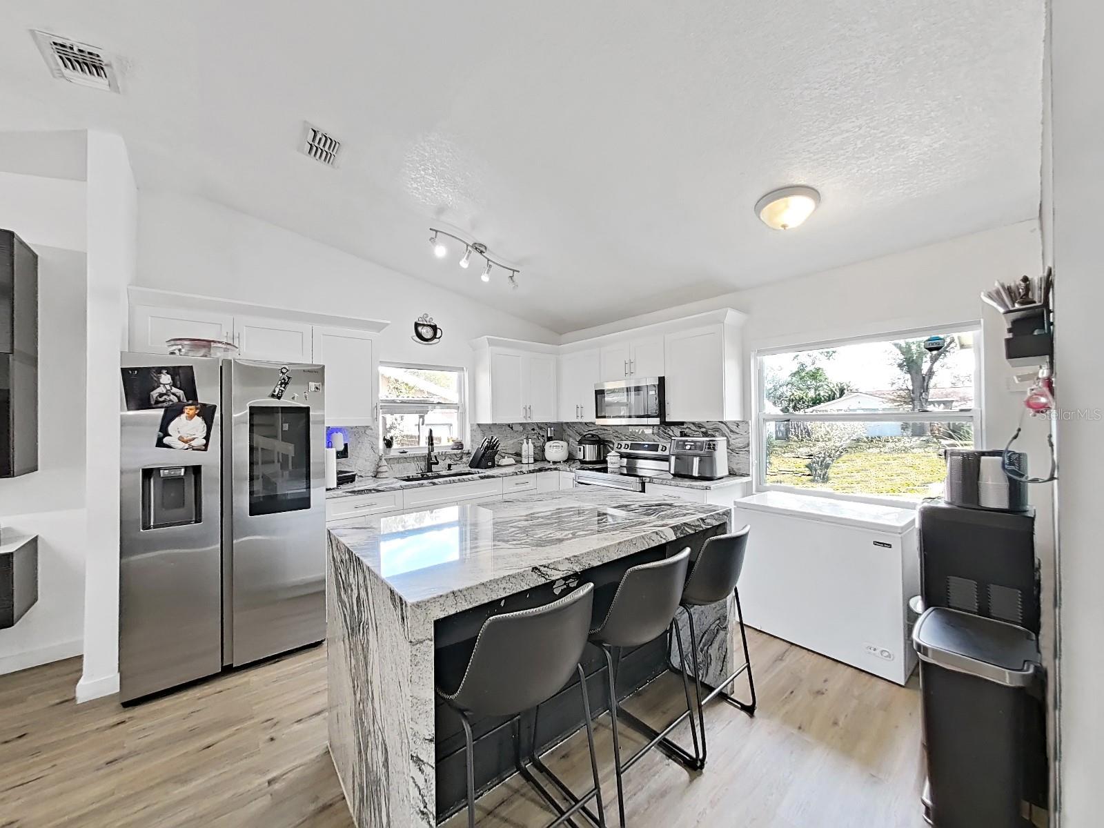 Image 16 of 48 For 3210 Acapulco Drive