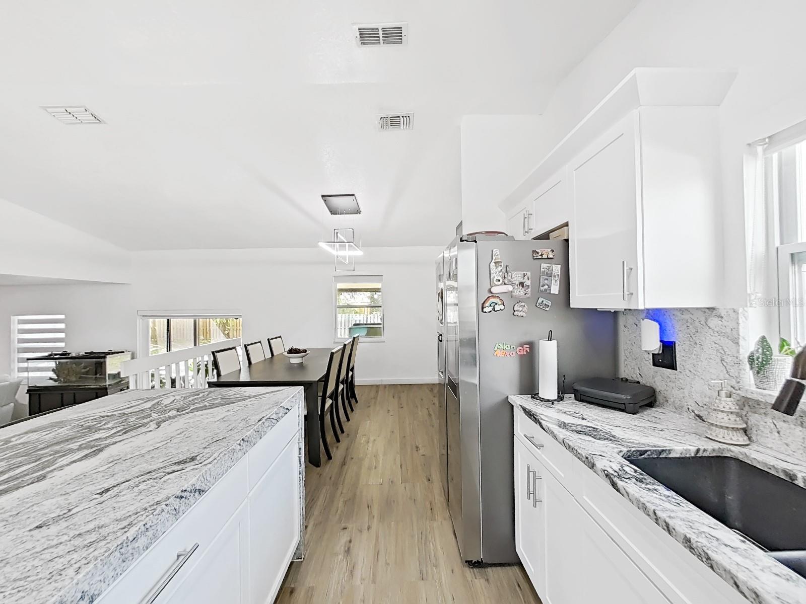 Image 17 of 48 For 3210 Acapulco Drive