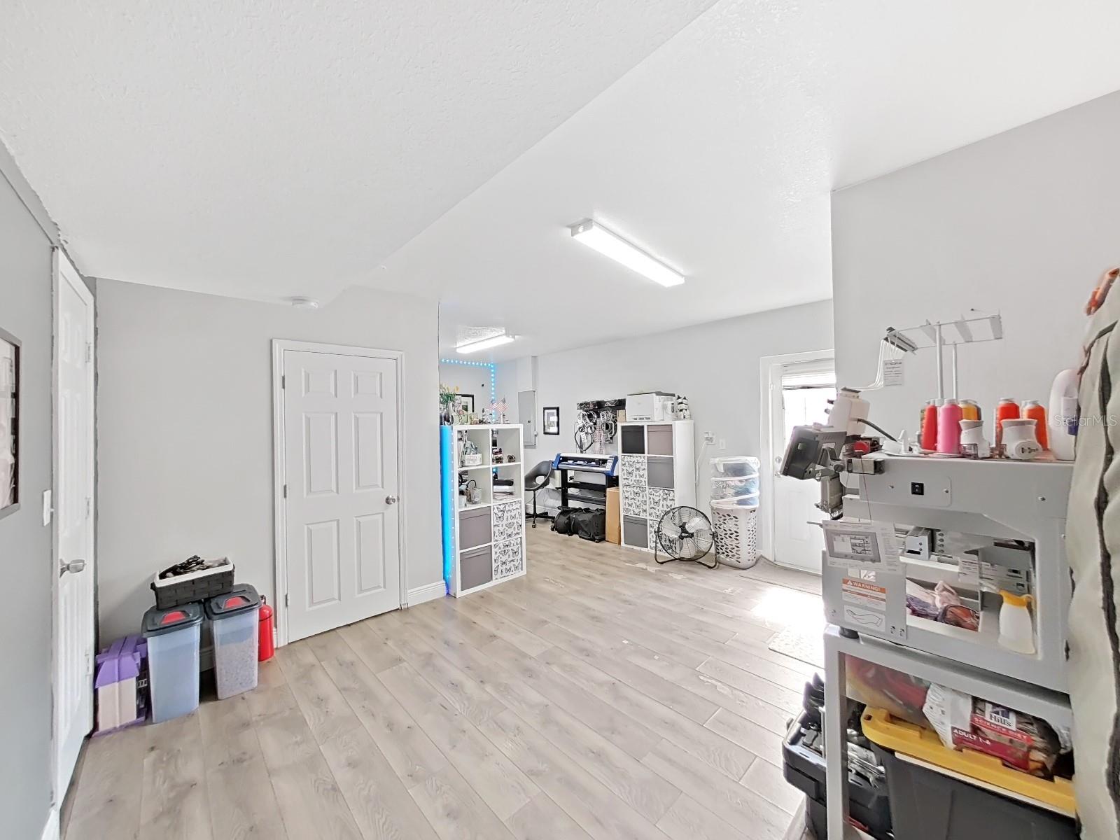 Image 18 of 48 For 3210 Acapulco Drive