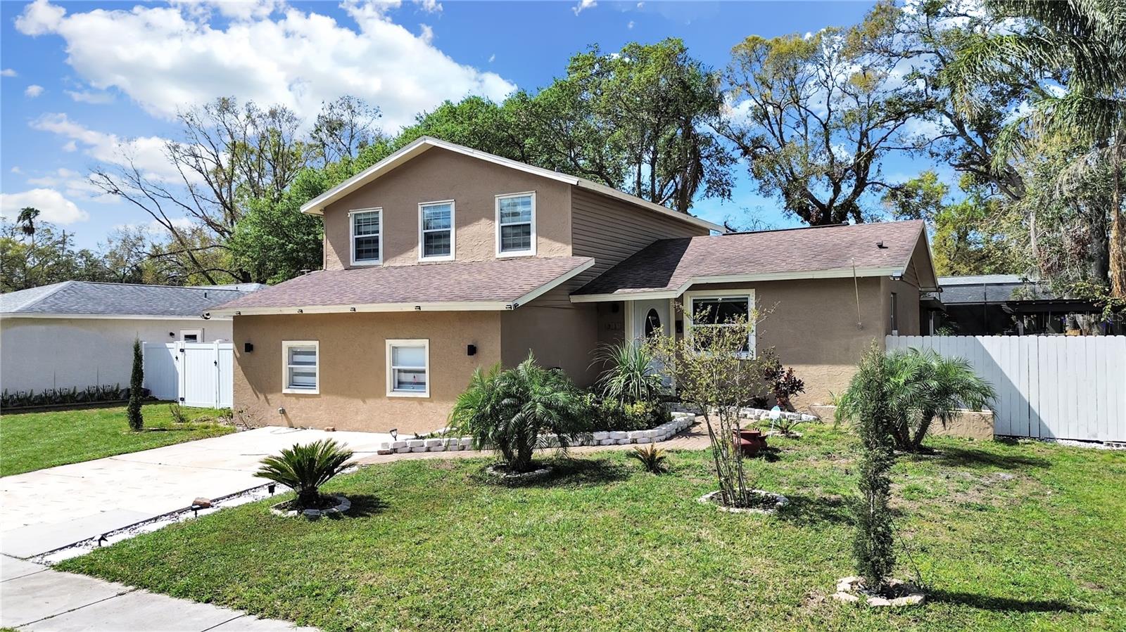 Image 2 of 48 For 3210 Acapulco Drive