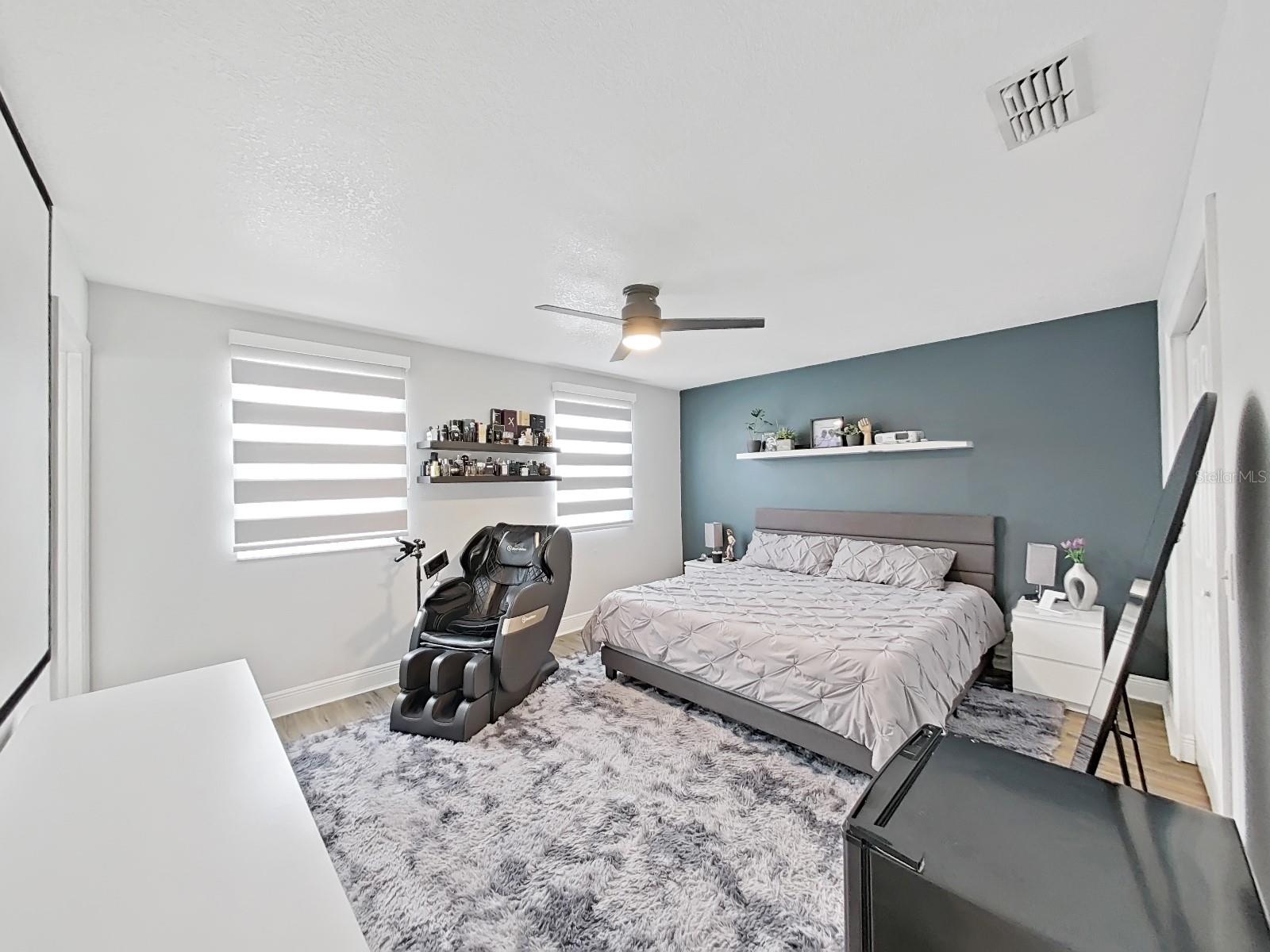 Image 20 of 48 For 3210 Acapulco Drive