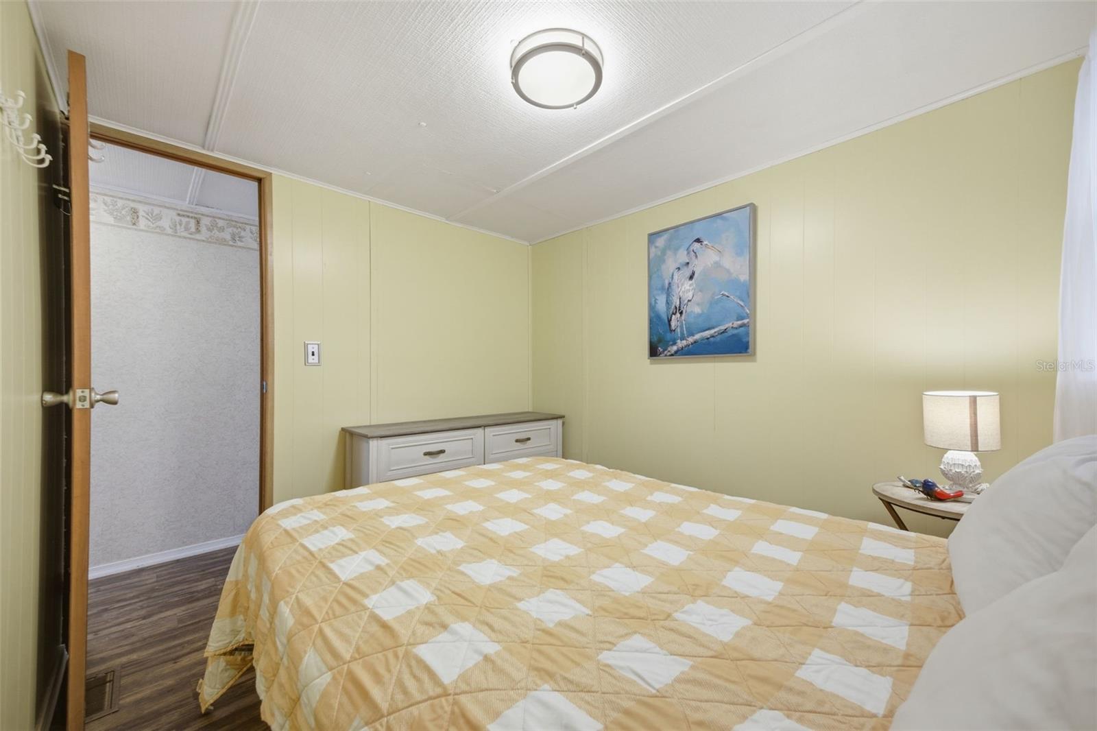 Image 20 of 35 For 4833 Royal Palm Drive