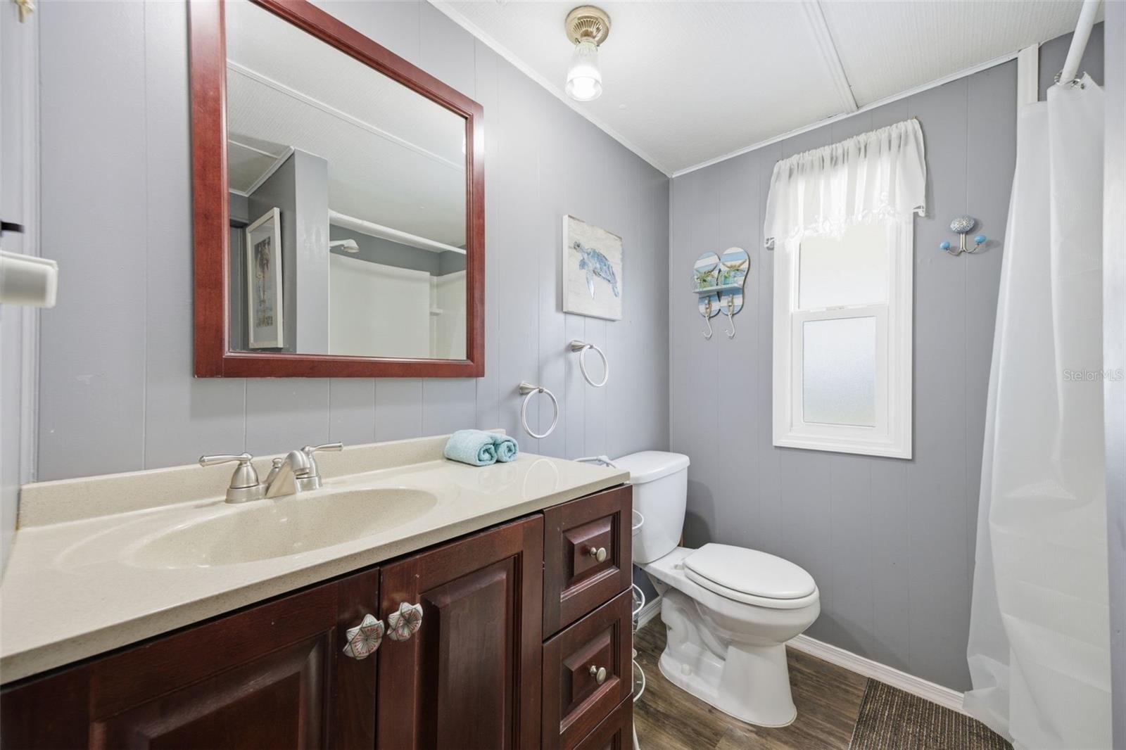 Image 21 of 35 For 4833 Royal Palm Drive