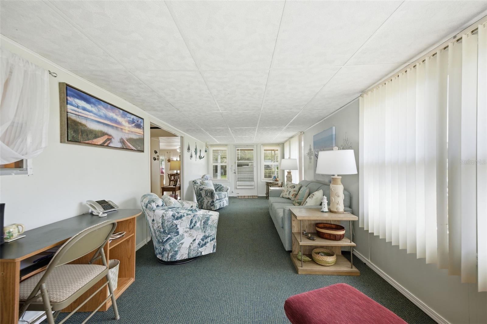 Image 6 of 35 For 4833 Royal Palm Drive